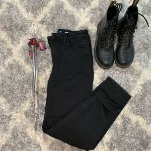 ultra high rise mom jean